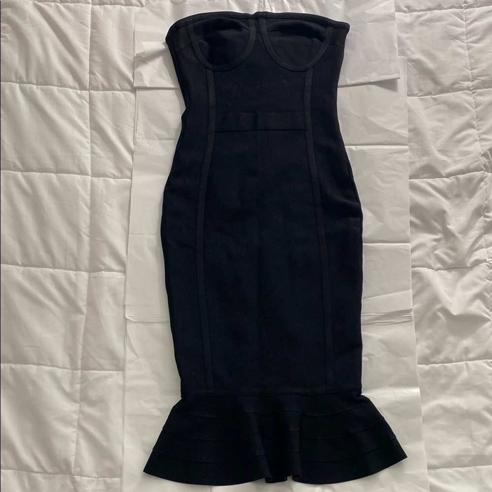Elegant Black Strapless Dress